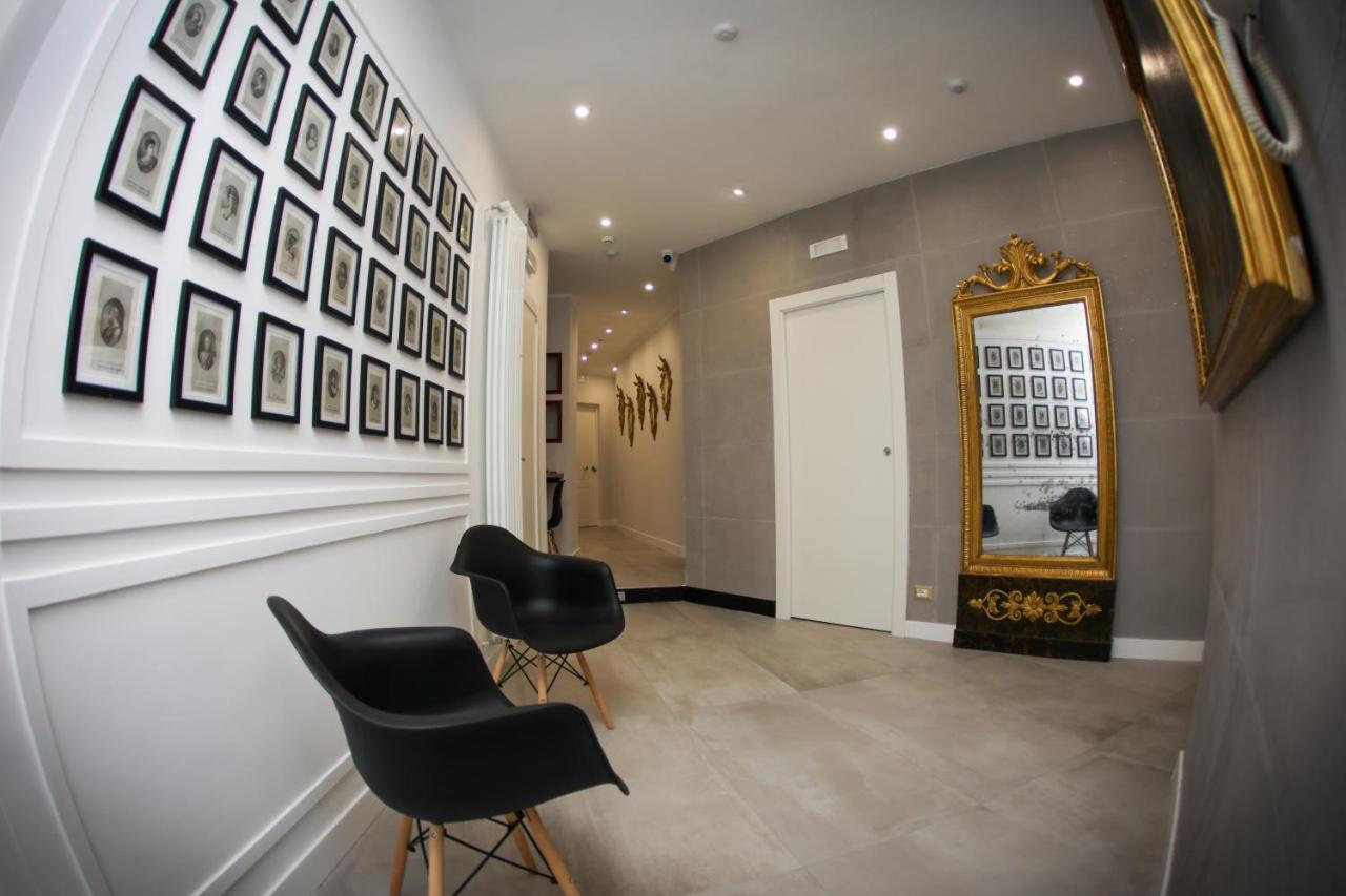 Principessa Isabella Luxury Rooms Salerno Exterior foto